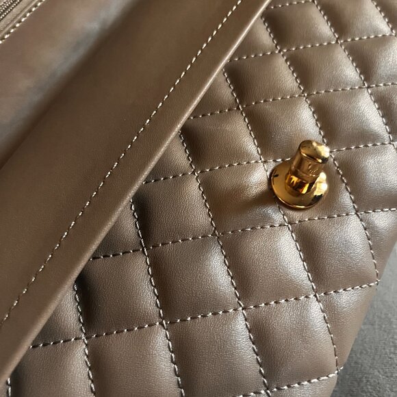 Chanel Quilted Classic Leather Flap Bag - Picture 13 of 16